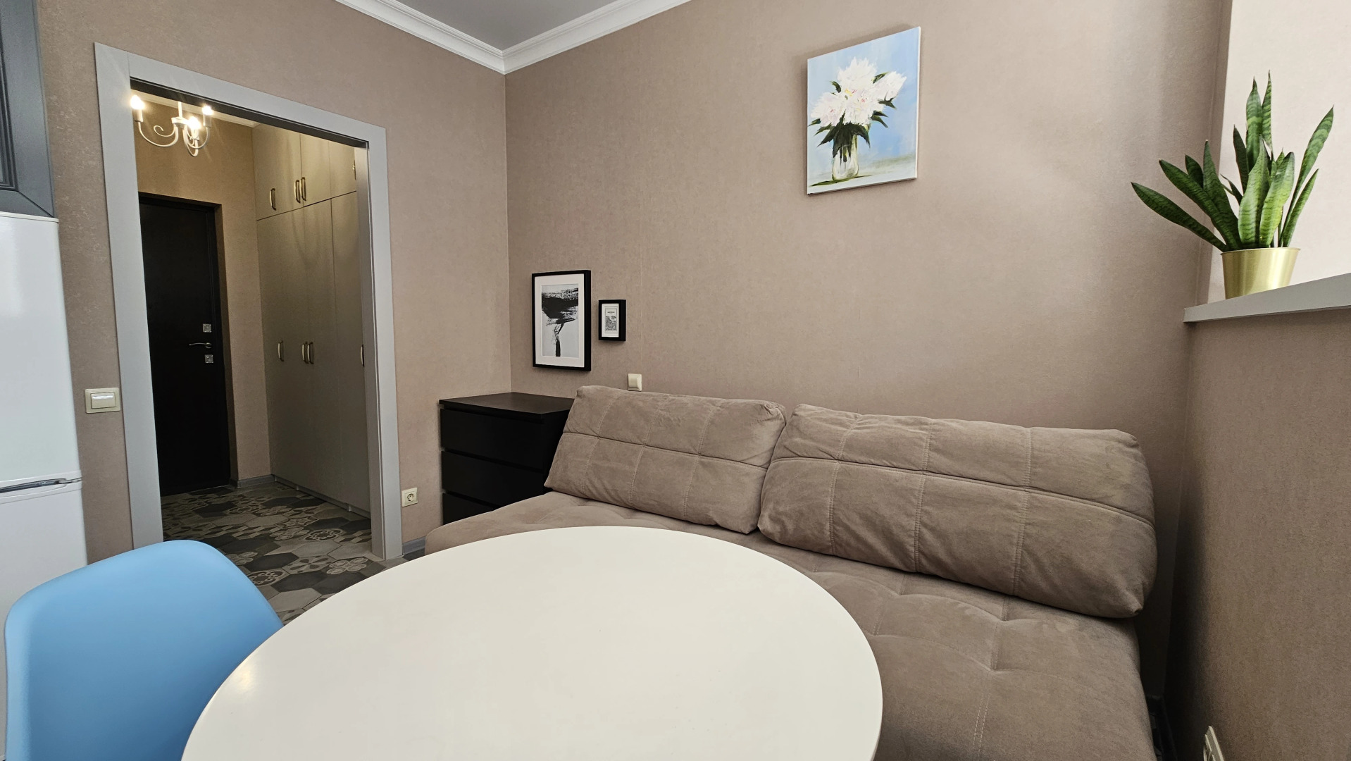 Апартаменты Светлая Студия у Моря на Волжской от HomeHotelSochi