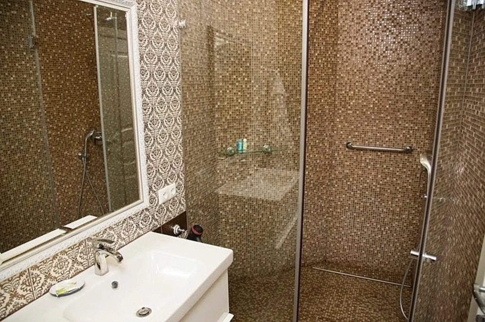 Отель Water House