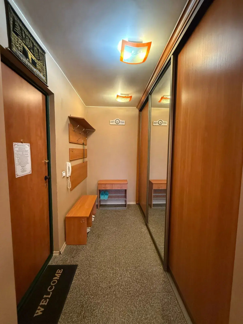 Квартира 2-комнатная ул. Азина 5/1