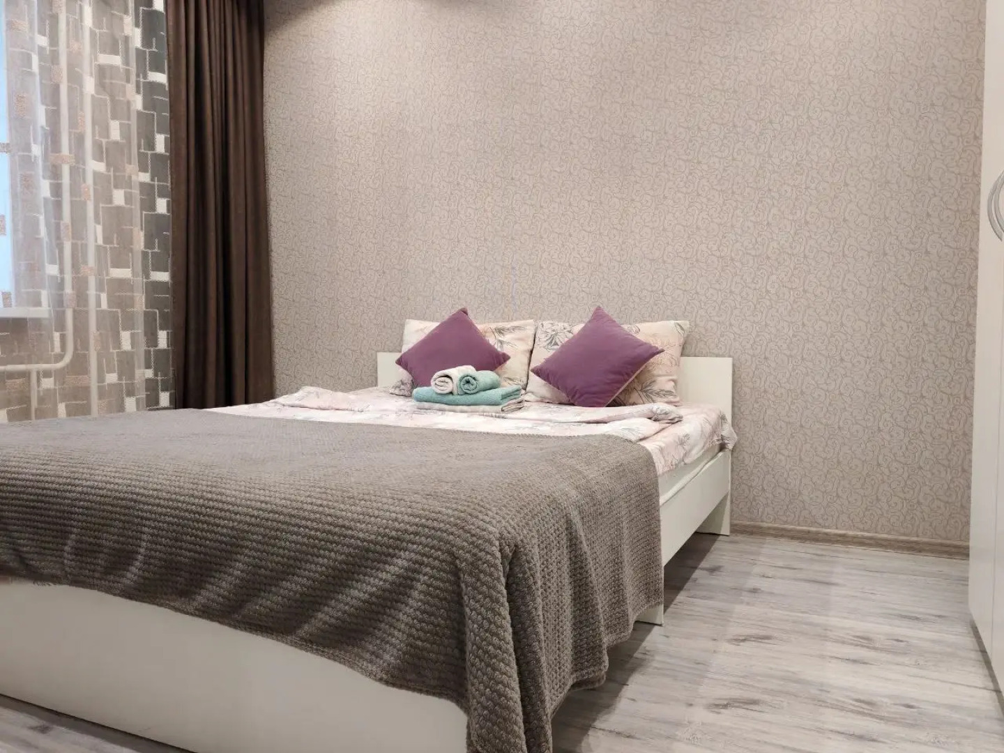 Апартаменты на улице Тимофея Чаркова 79