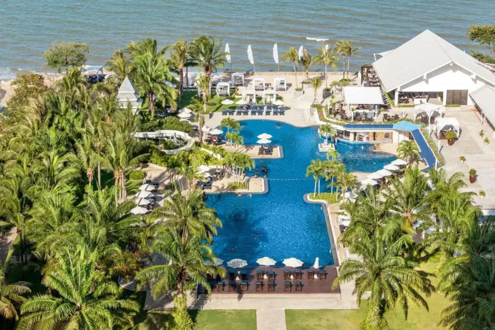 Отель Radisson Resort & Spa Hua Hin