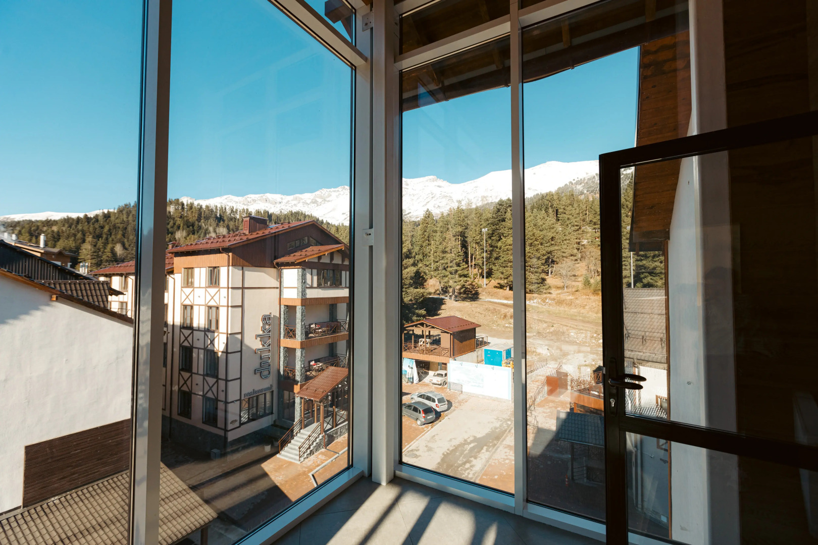 Отель "Гризли", Архыз