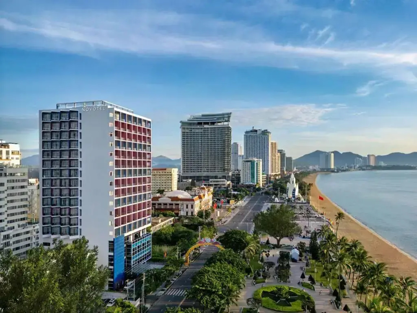 Отель Novotel Nha Trang