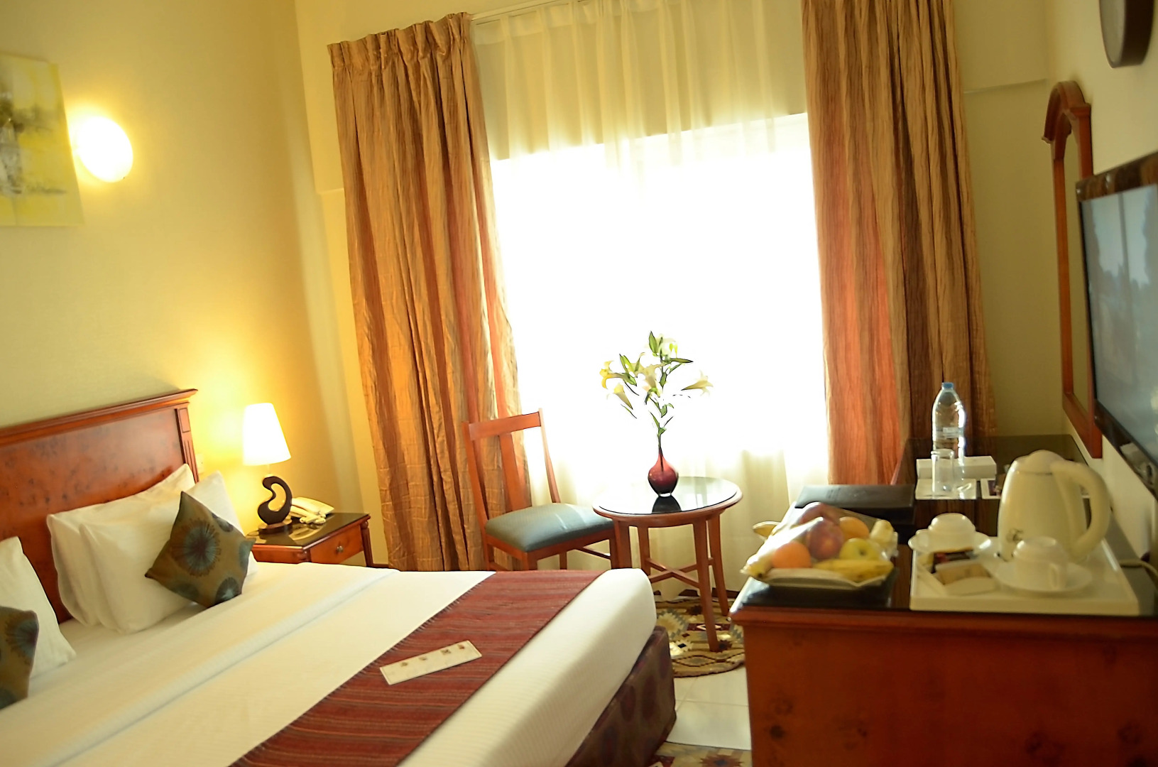 Отель Nejoum Al Emarate