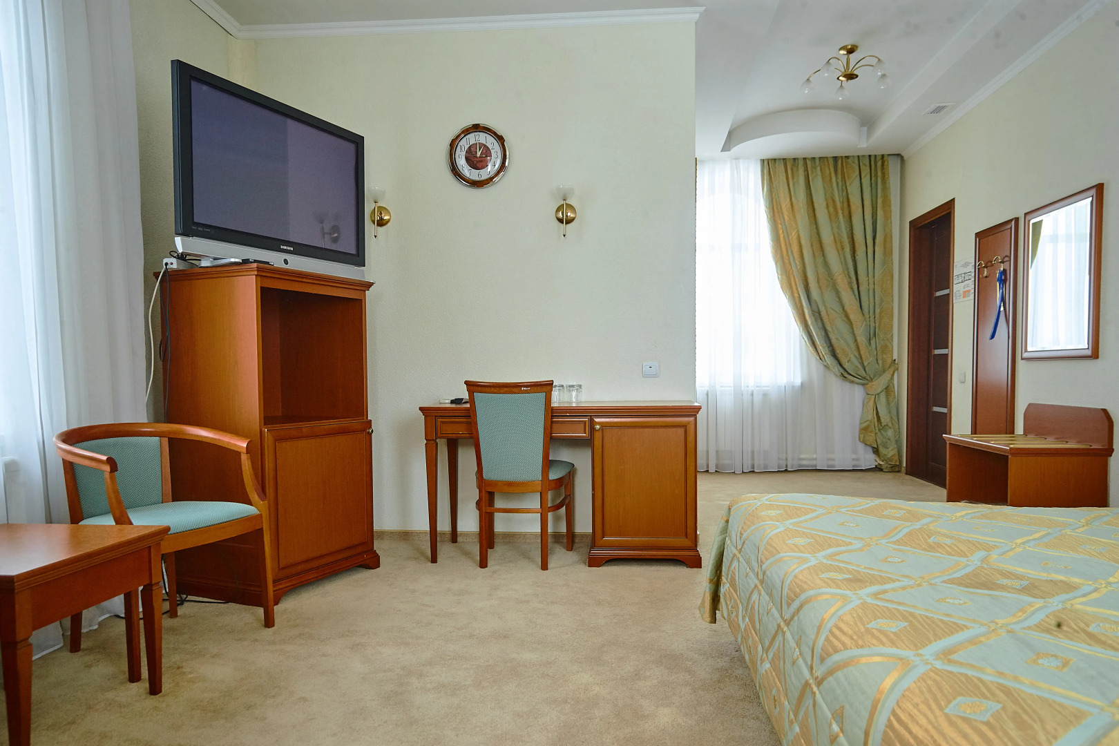 Отель Урарту