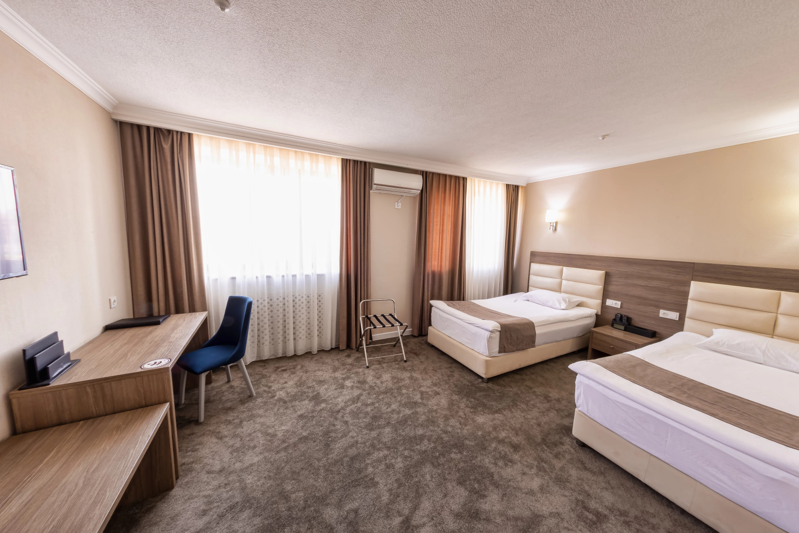 Отель Osh Grand Hotel Chavo