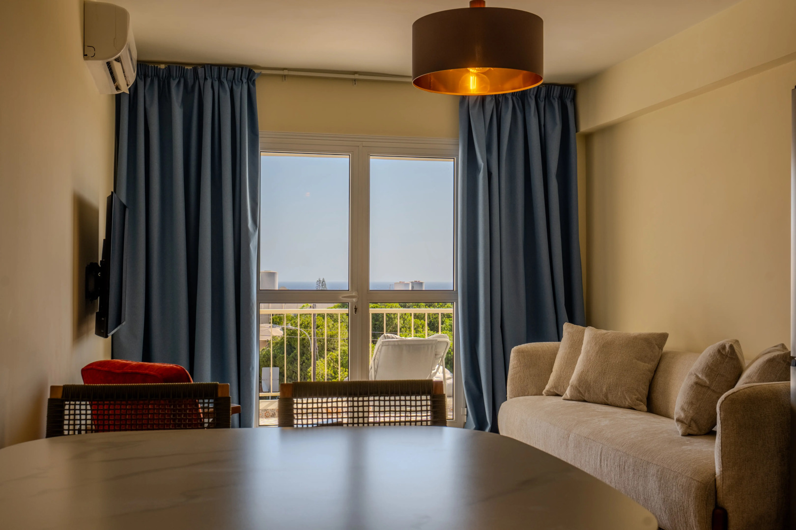 Квартира с видом на море - 2 Спальни - Mezzarina