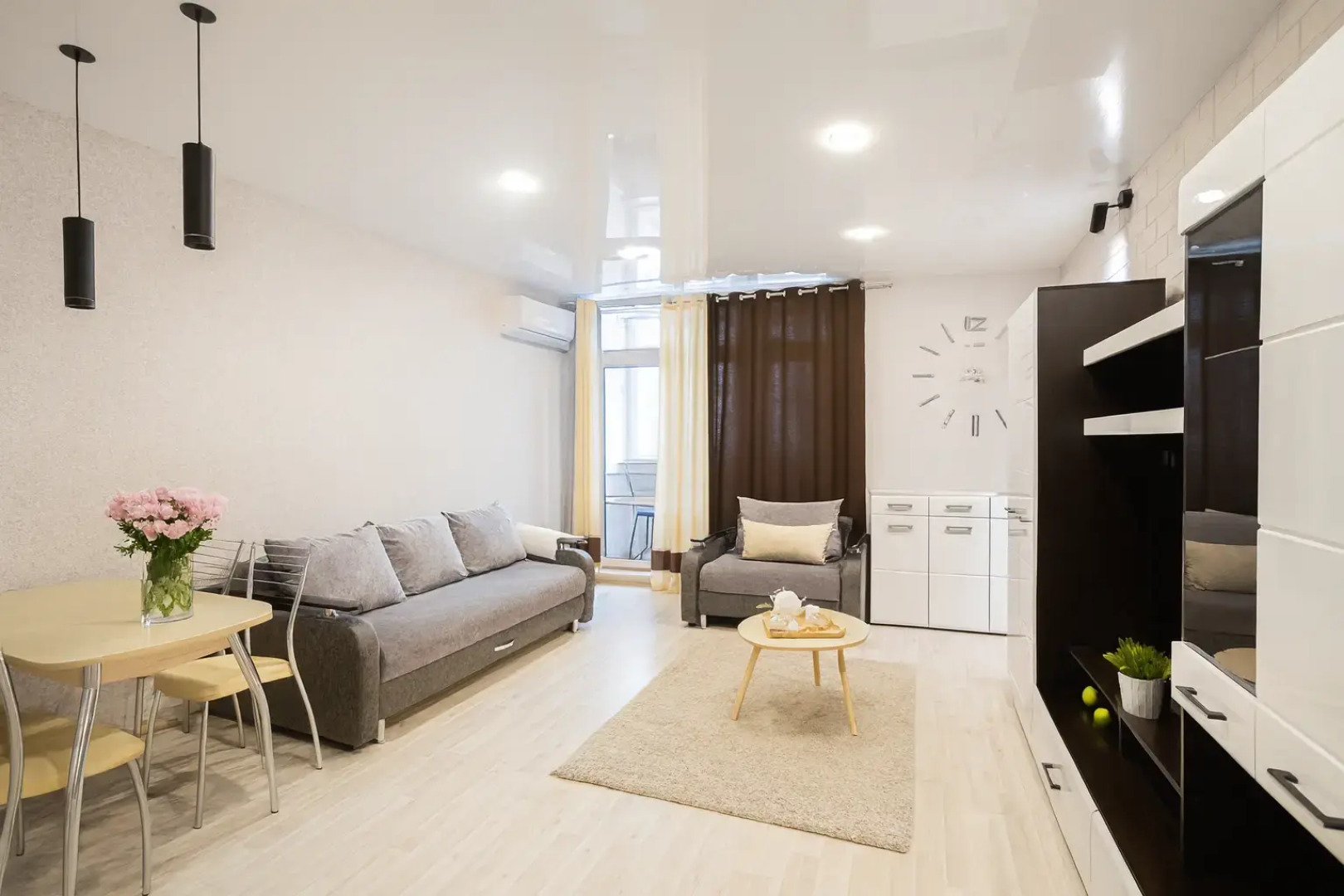 Квартира Уютная студия с видом на город