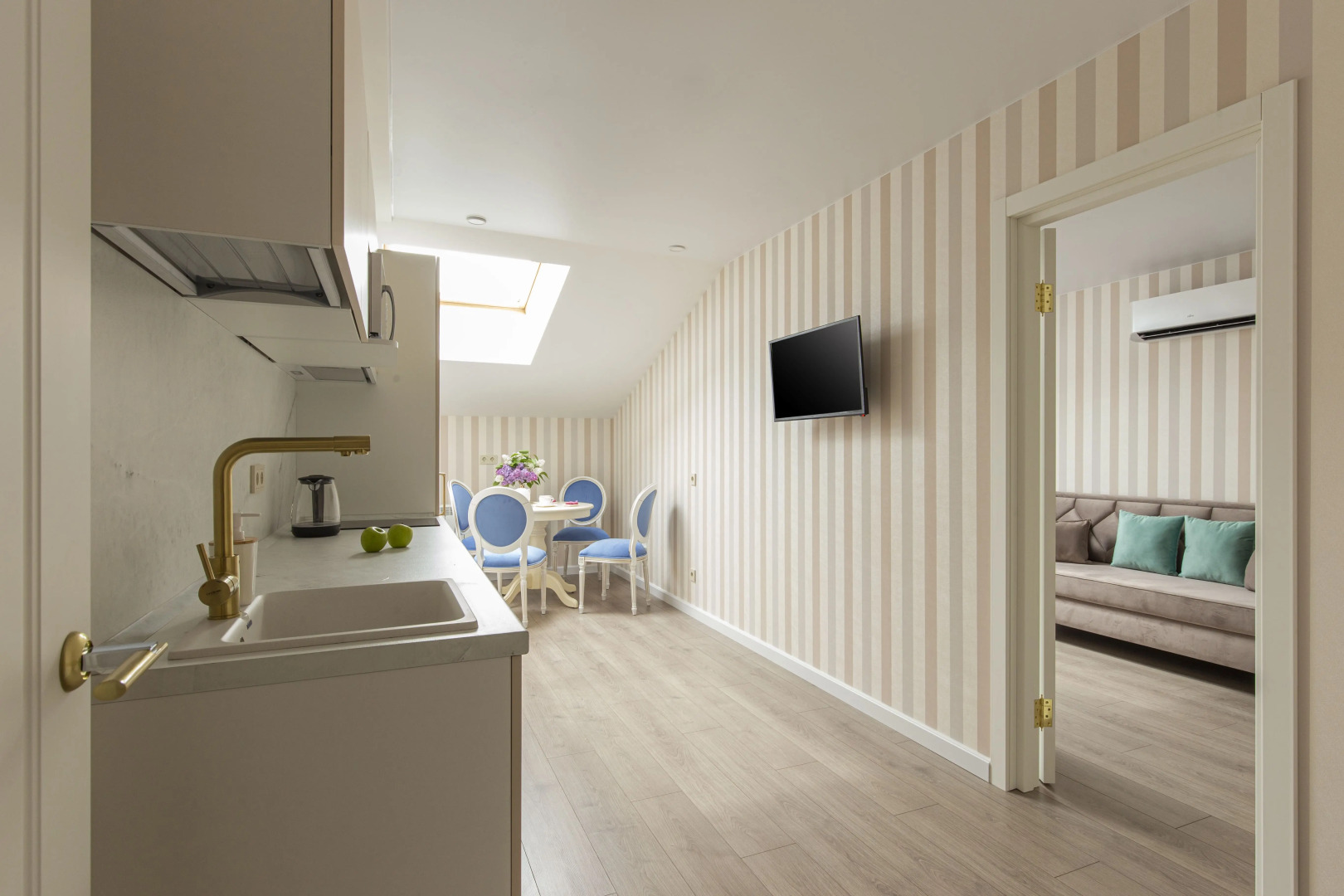 Отель Academia Особняк Teploff