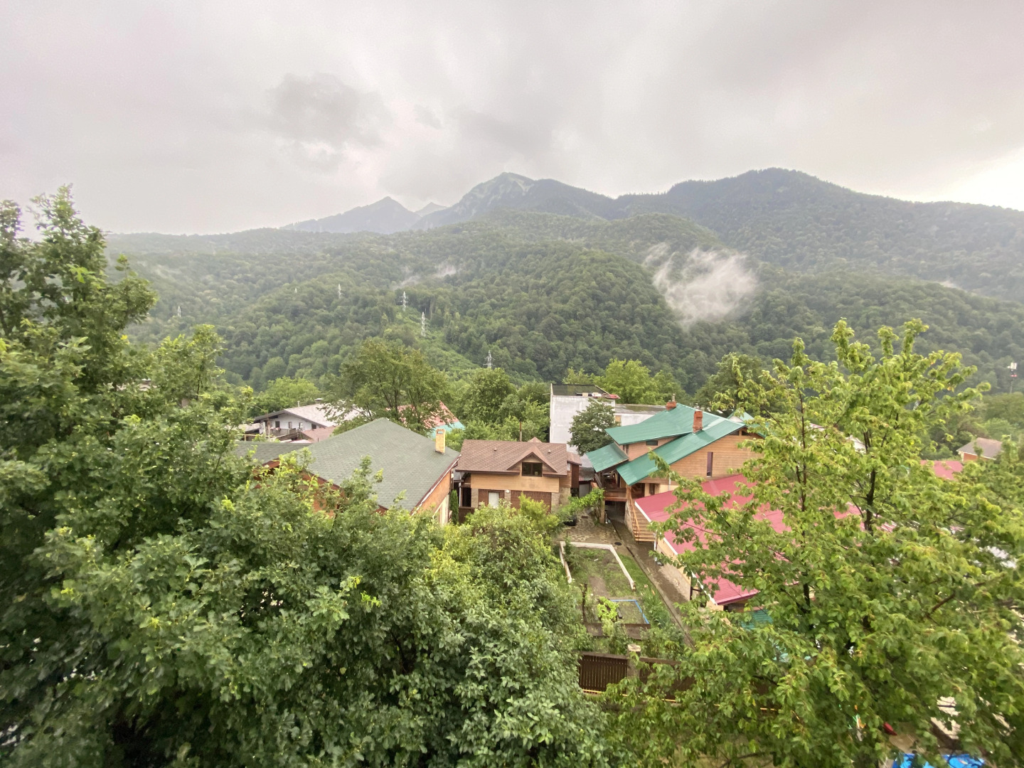 Апартаменты Mountain Hill