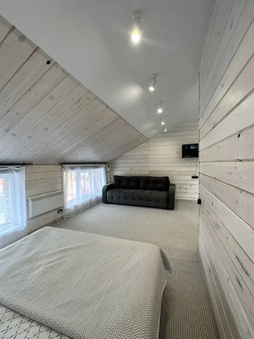 Частный дом Хвоя в окружении кедрового леса