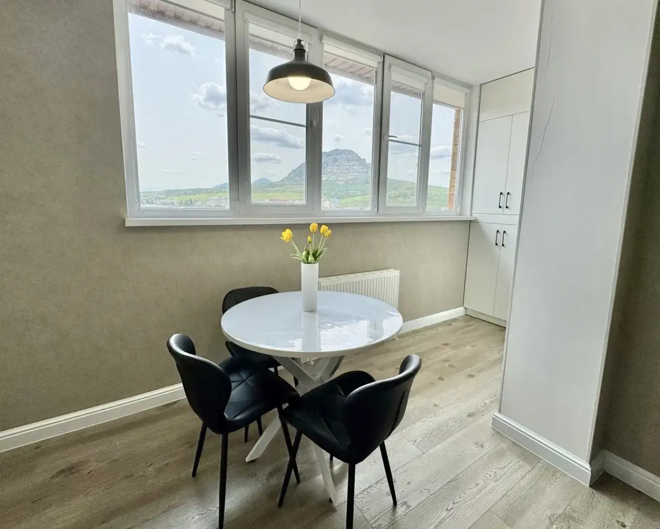 Квартира с видом на горы