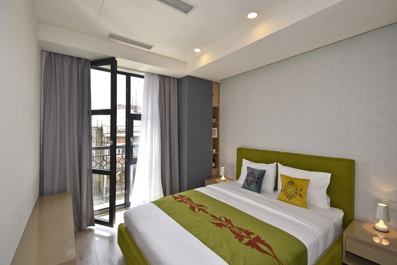 Апартаменты Yerevan4you Republic Square