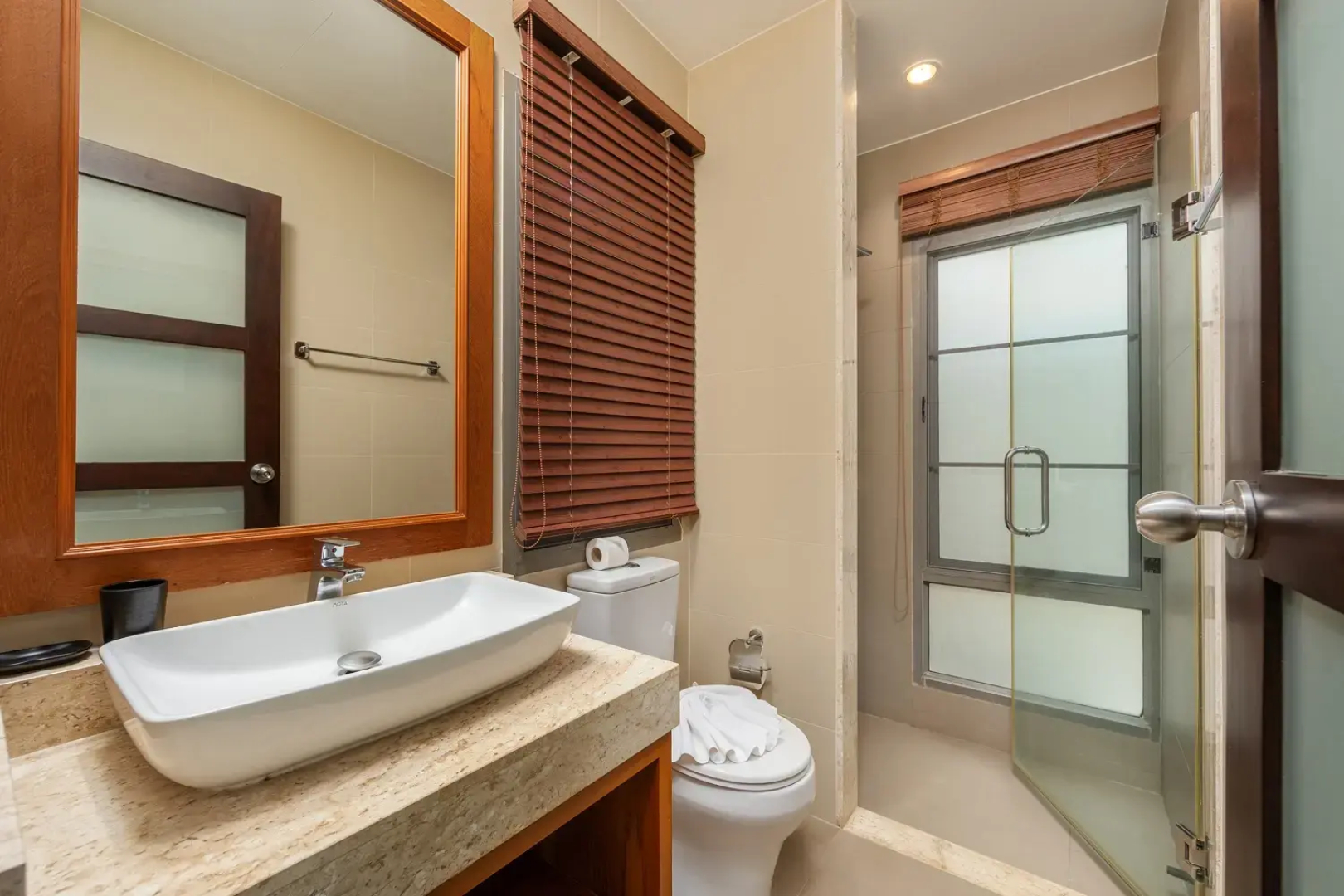 Вилла Nai Harn Pool Villa Bond