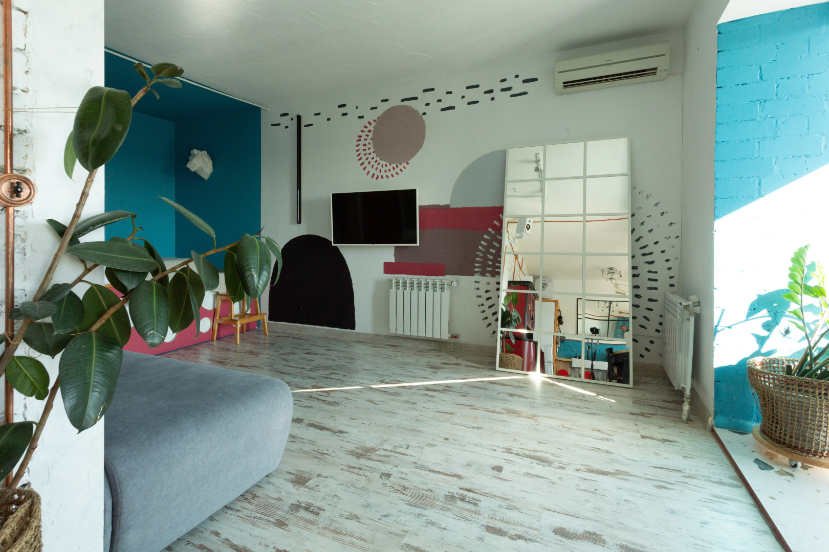 Апартаменты «Атмосфера» | Безумное Чаепитие — Сказка С Настоящим Комфортом