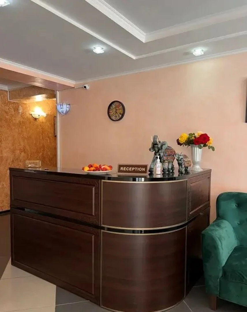 Отель Леонидас