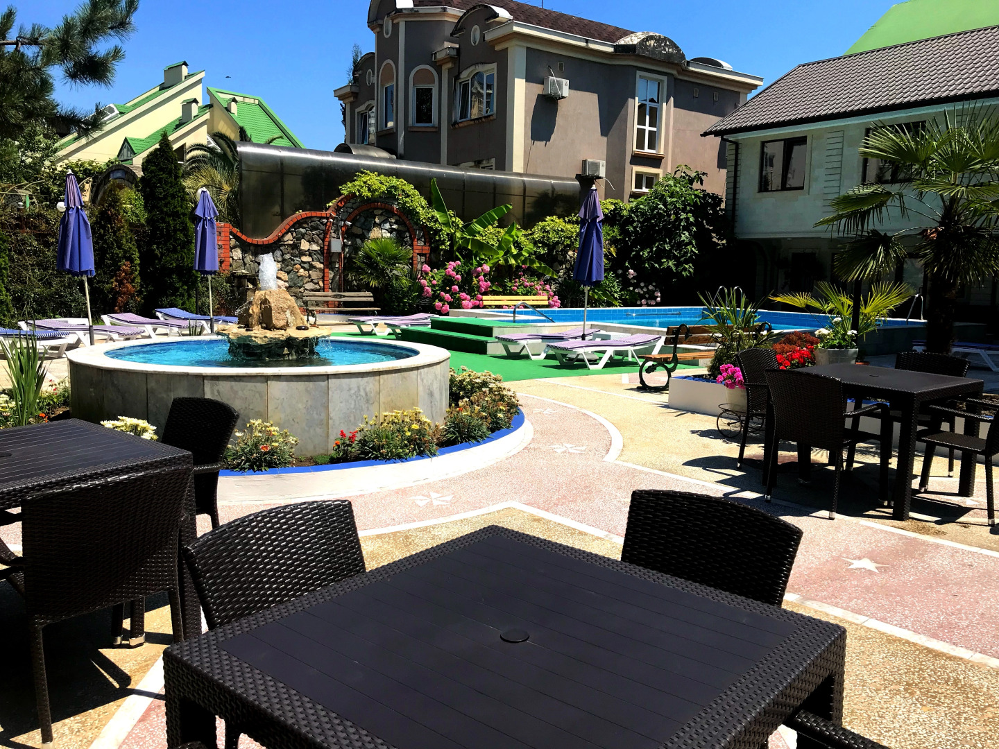 Гостевой дом Две Сосны