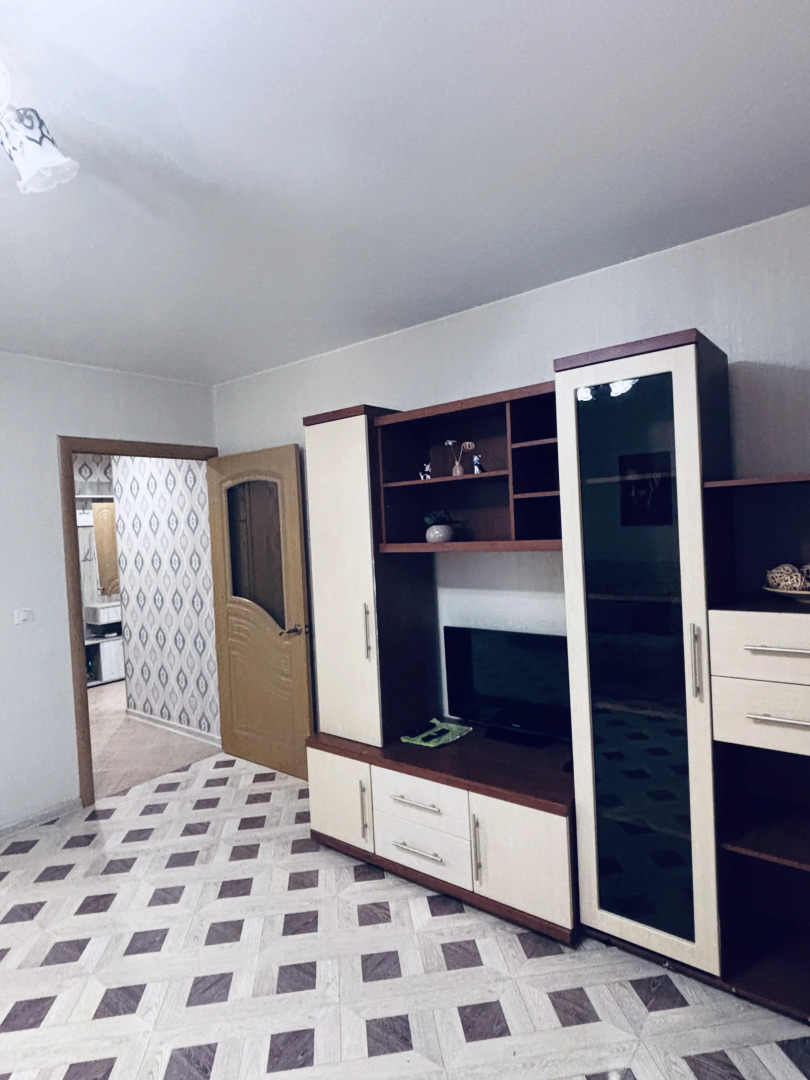 Квартира Двухкомнатная на улице Юности 2