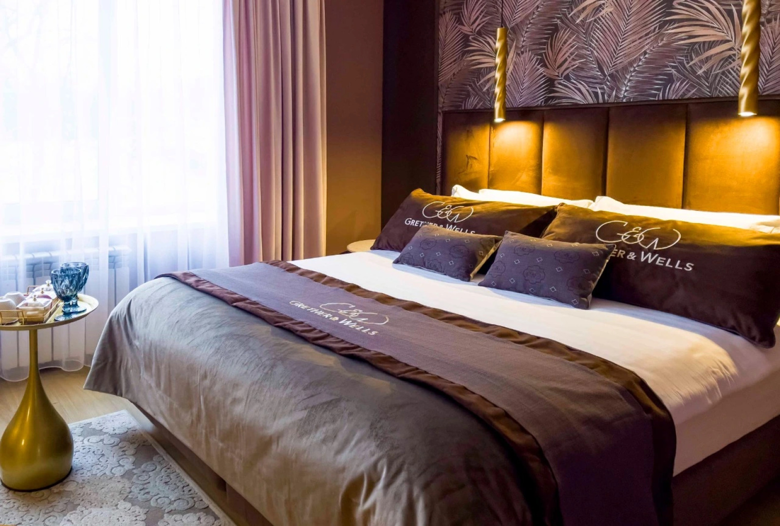 Отель на Манежном