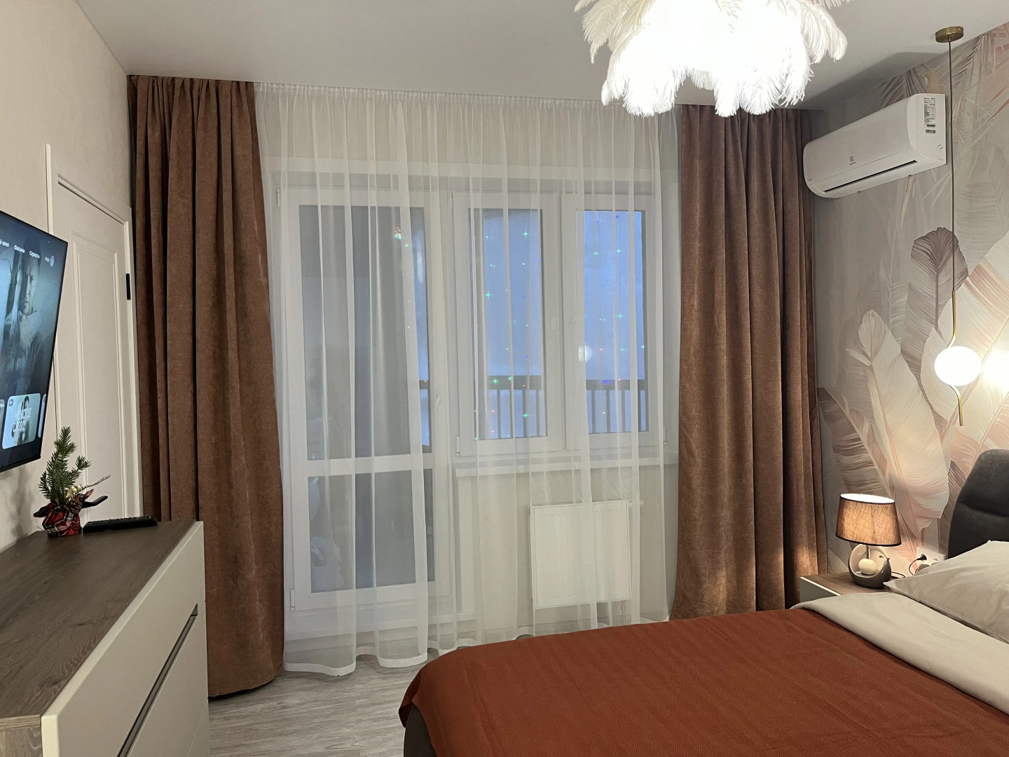 Квартира Парадайз LUX с камином в центре