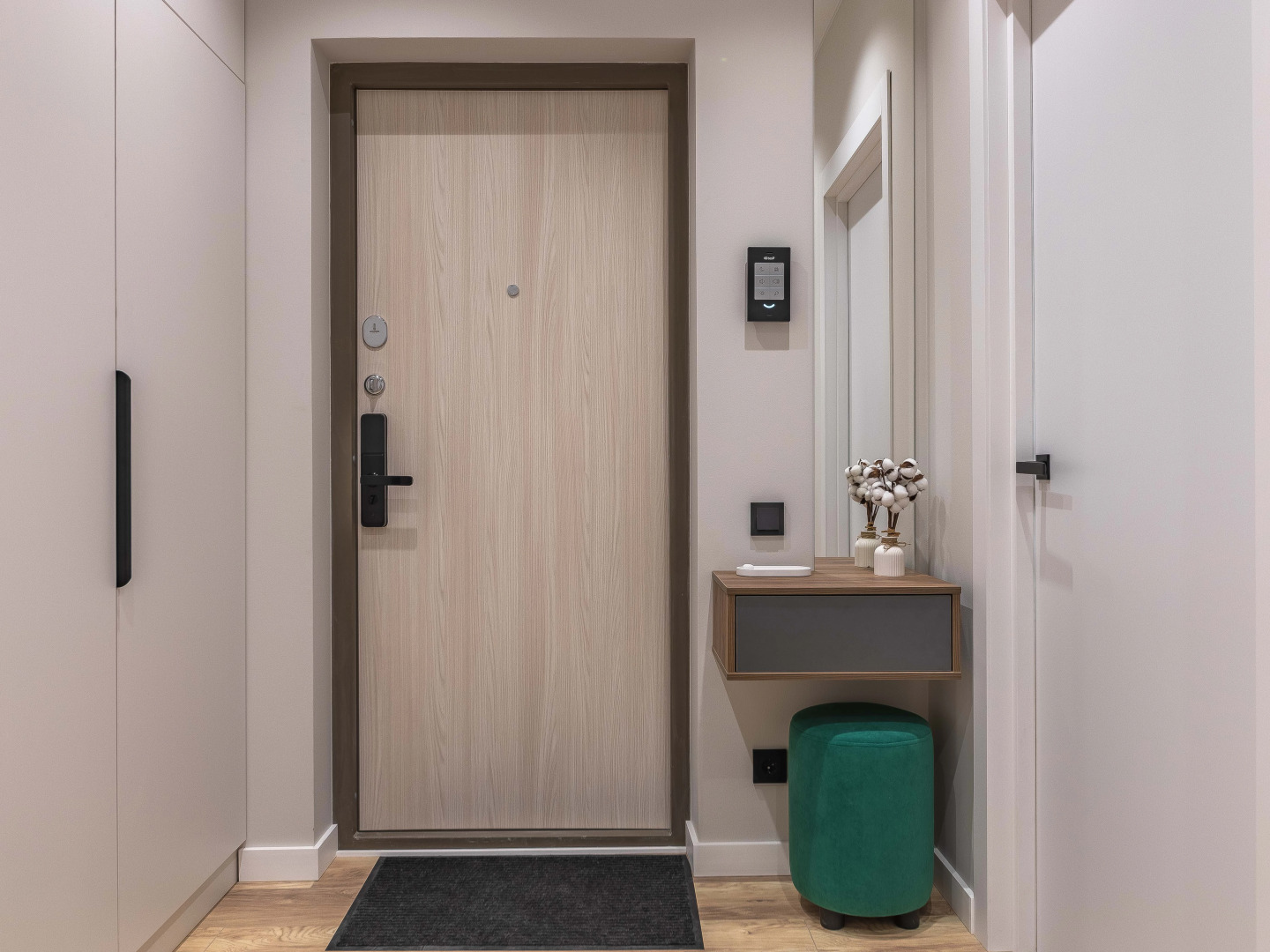 Апартаменты Galaxy Apartments