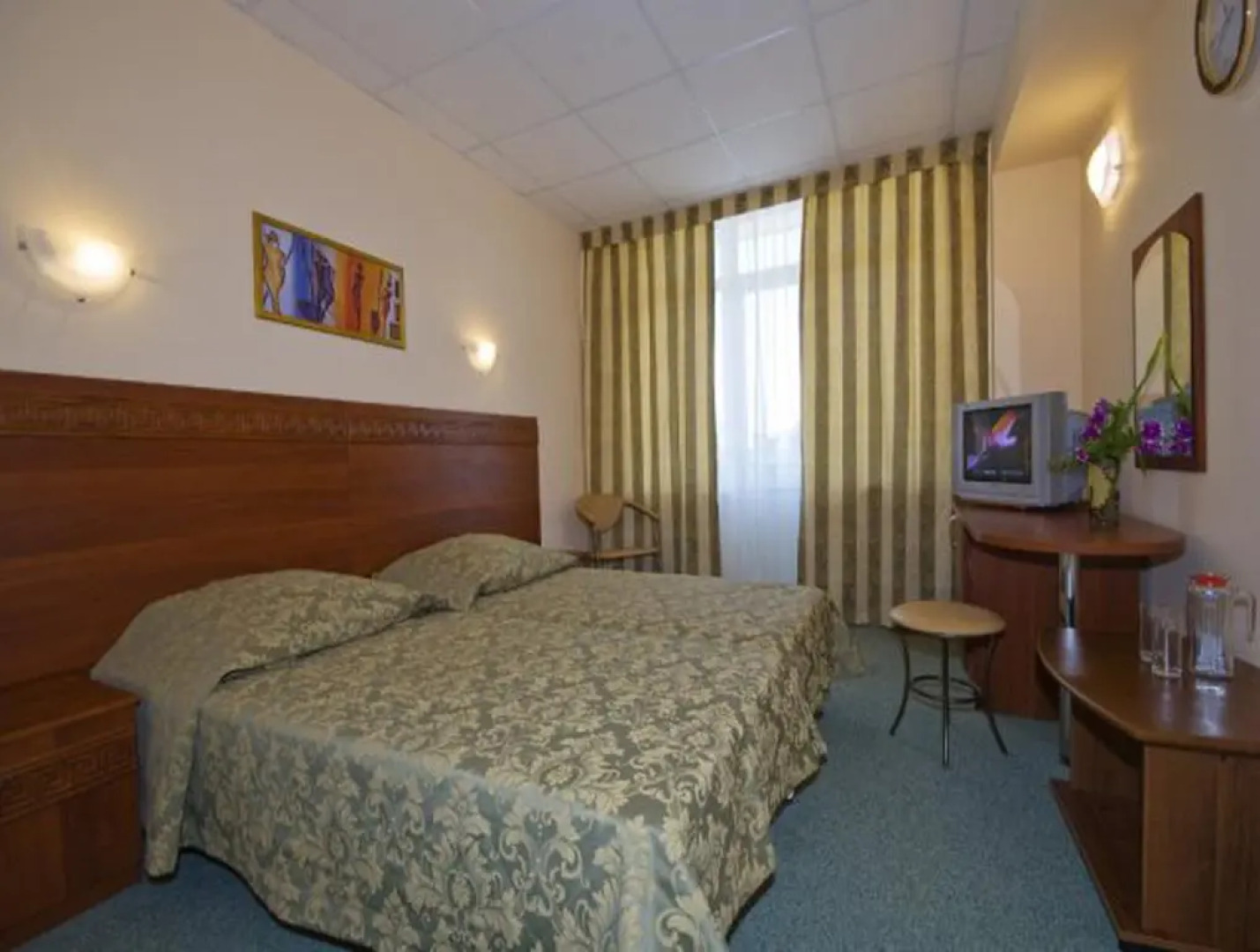 Отель Мирабель