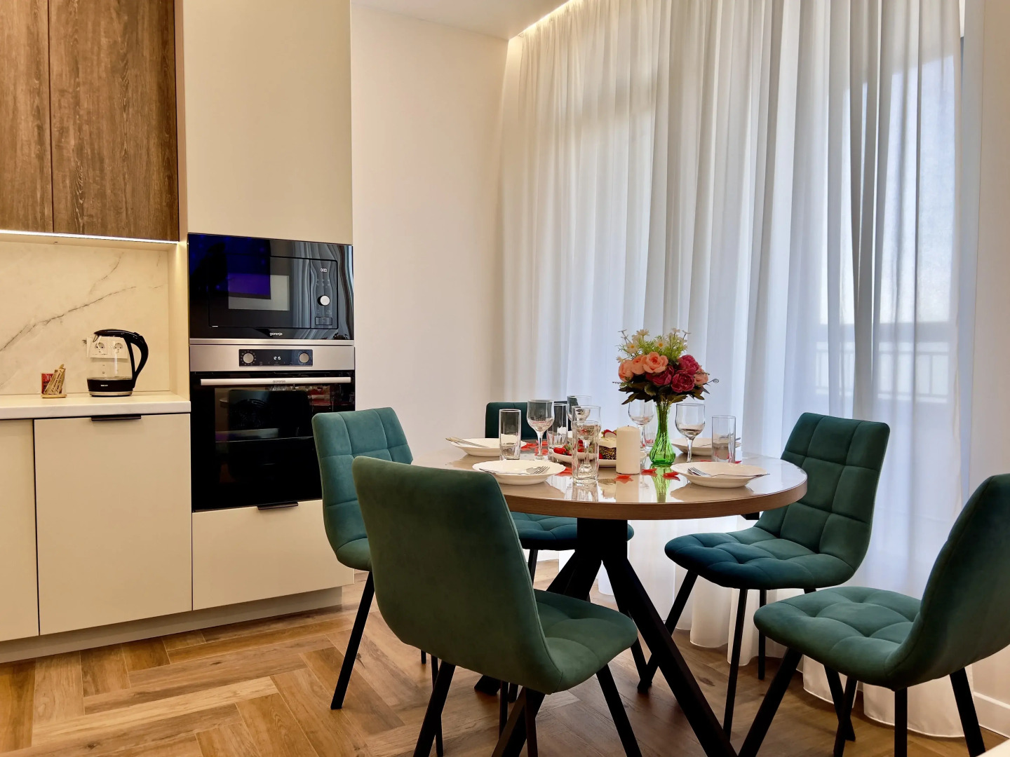 Апартаменты семейные ВыДома в ЖК CityLife в центре города