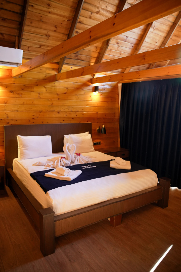 Отель Navy Inn & Bungalows
