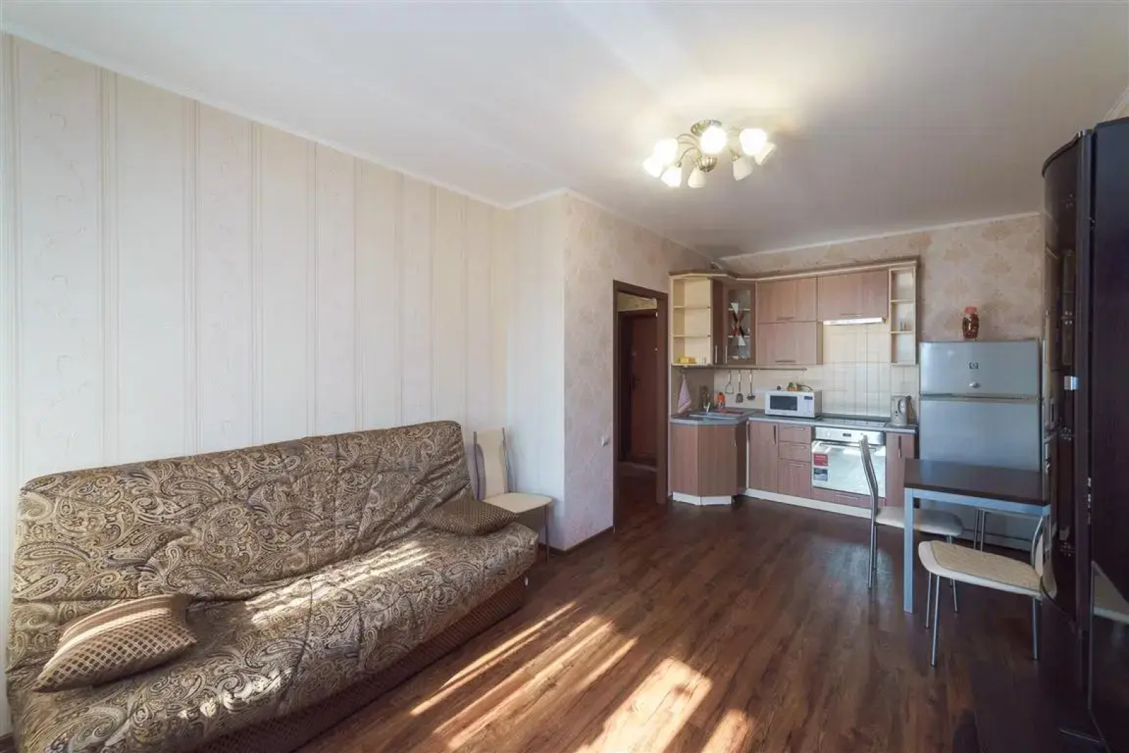 Апартаменты Притомский 7/5