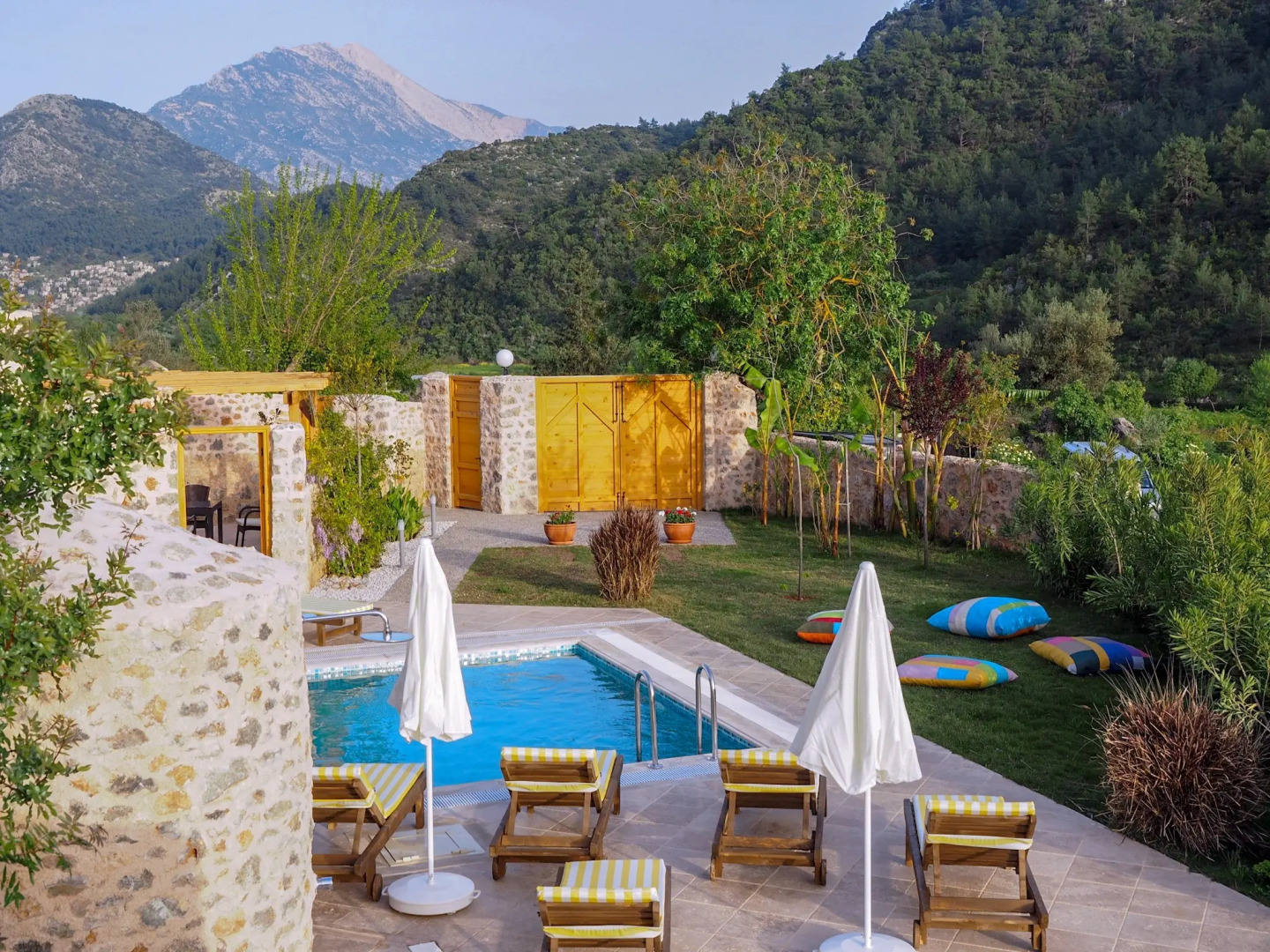 Apsara Suites Apart-Hotel