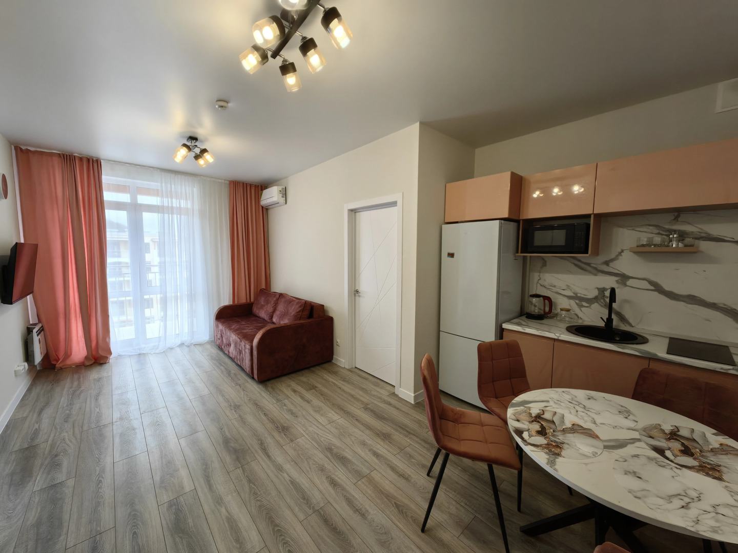 Апартаменты Holiday House 5