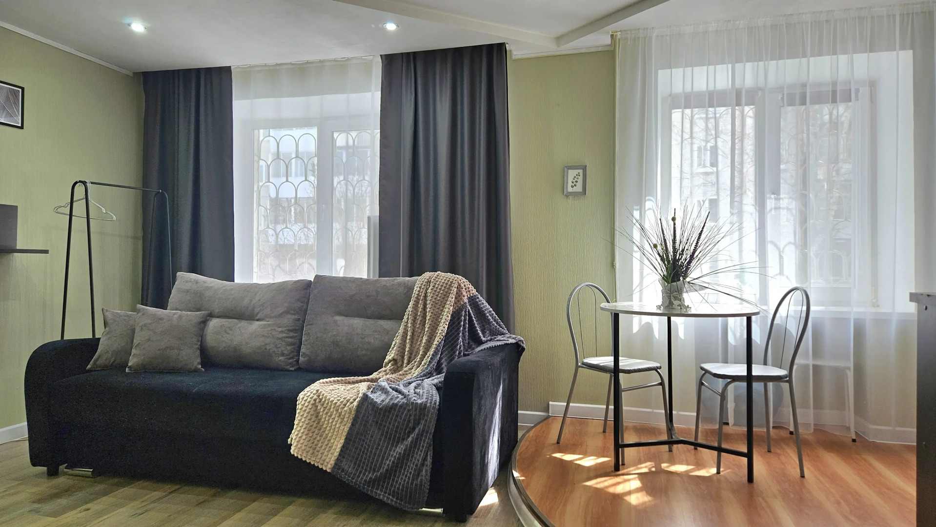 Квартира Луначарского 86