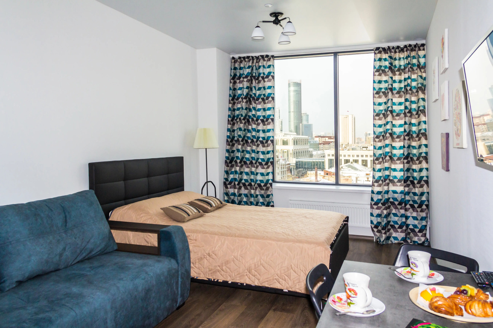 Апартаменты АЛЛиС-ХОЛЛ Малышева 42а