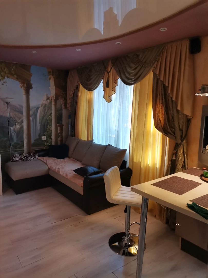 Апартаменты с камином в центре города