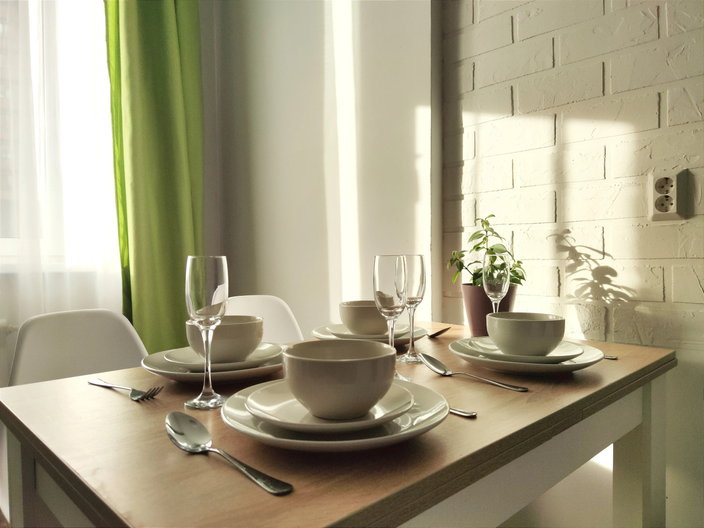 Квартира Двухкомнатная на Фрунзе 29 у ГУОР Локомотив