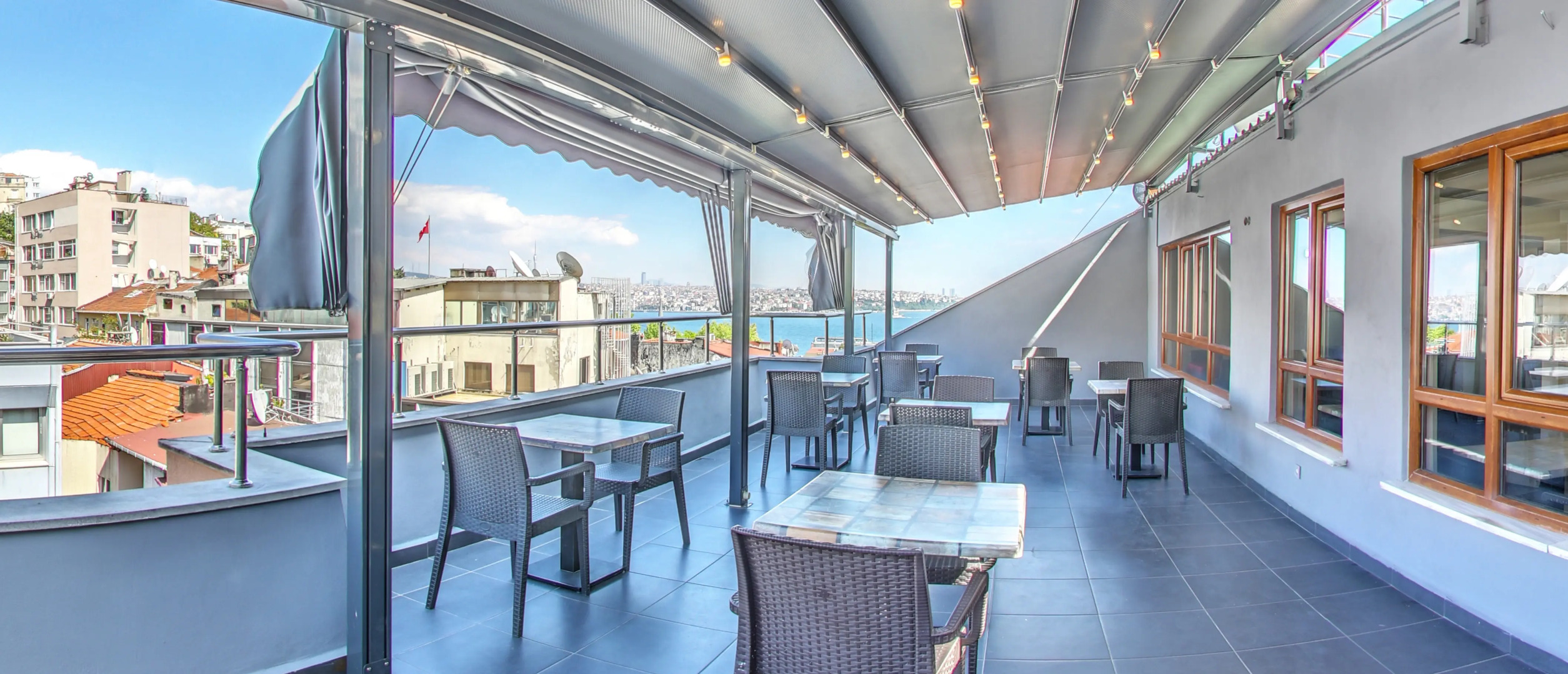 Отель Cihangir Palace