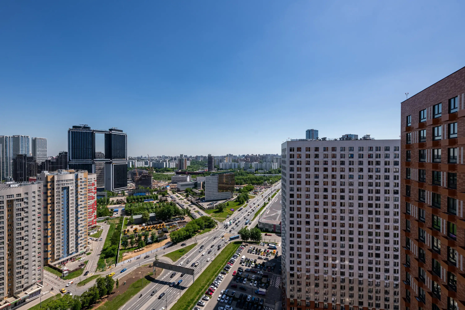 Квартира Лавандовые Сны - красивый вид на город с 31 этажа