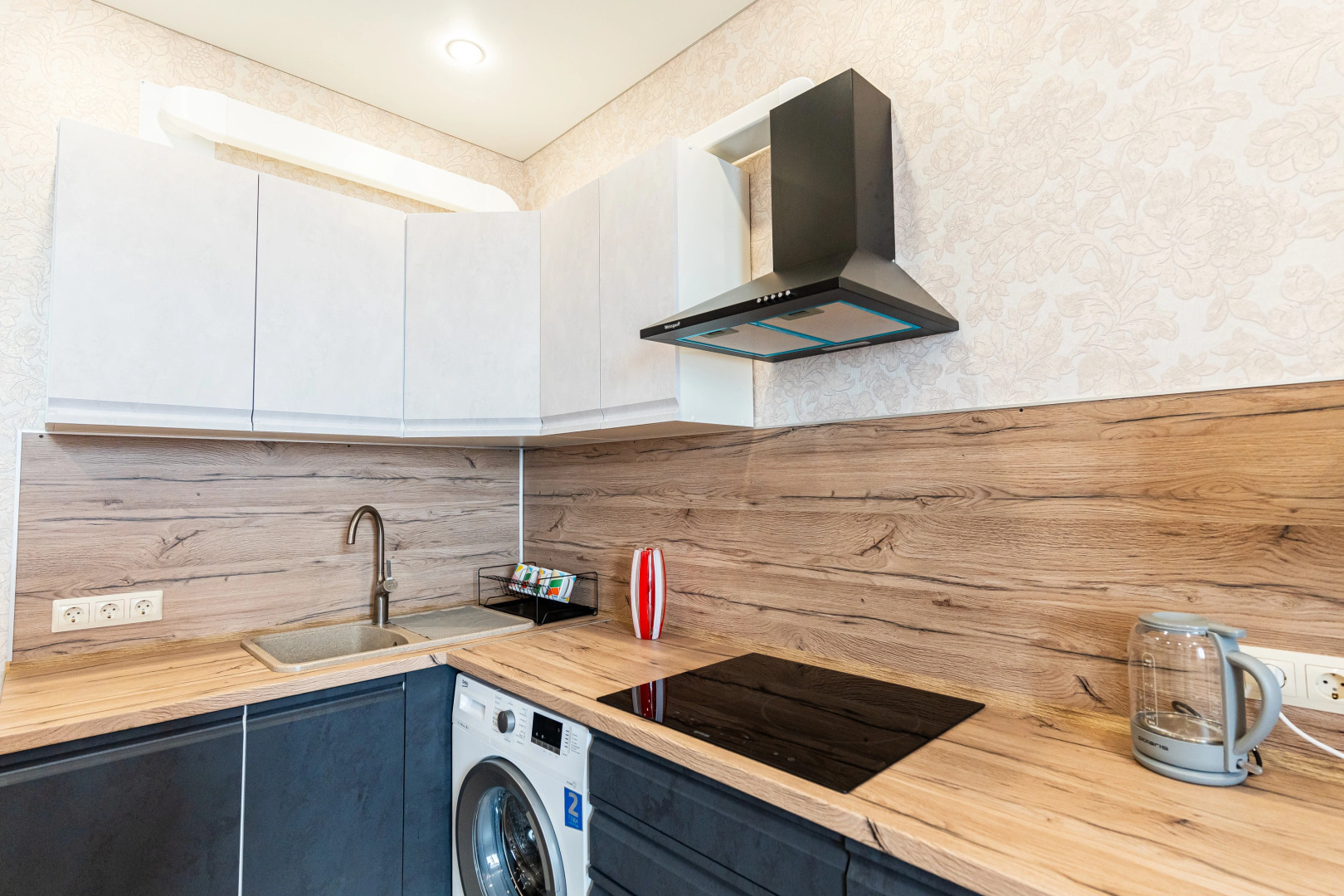 Апартаменты в Южном Районе Новороссийска от LetoАрrt