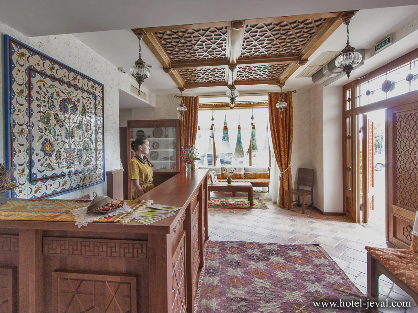 Отель Джеваль