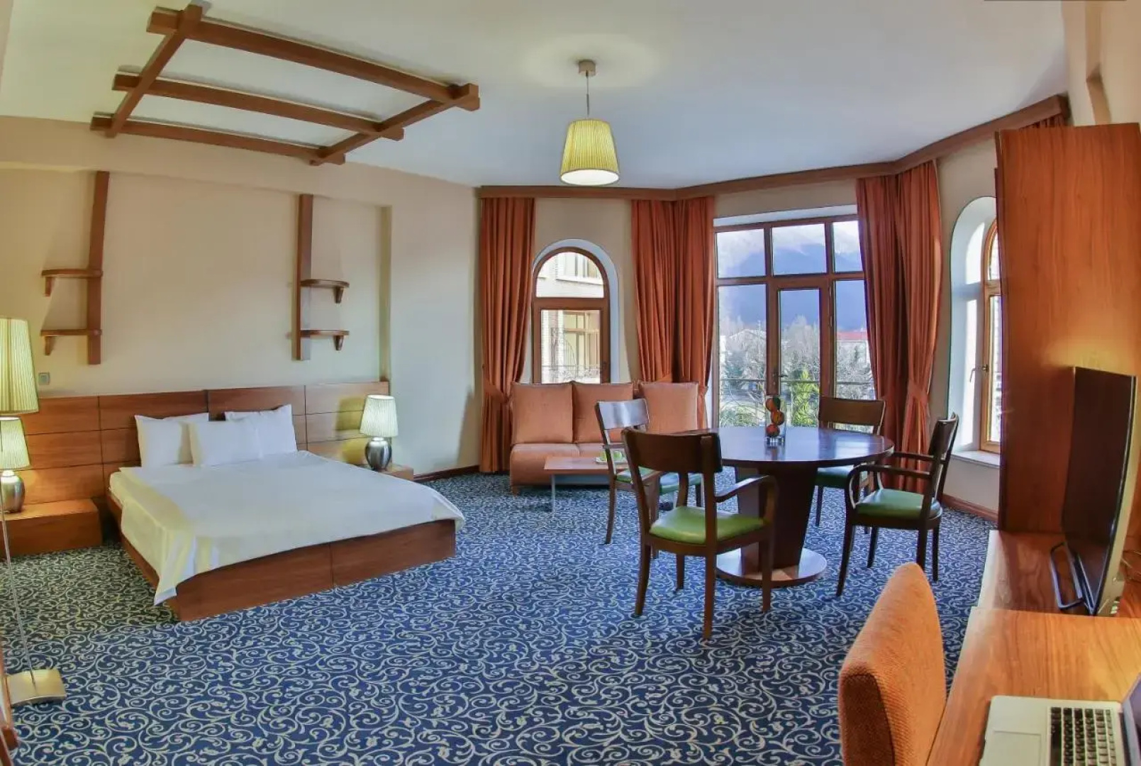 El Resort