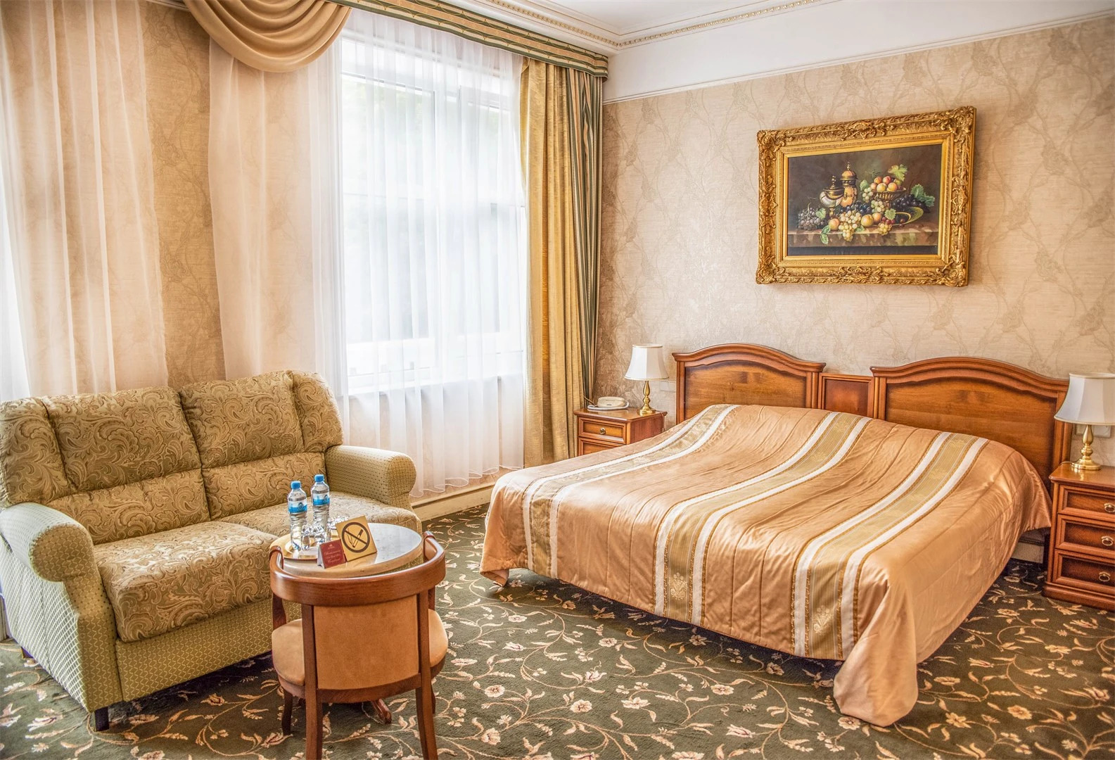 Отель Гранд Палас