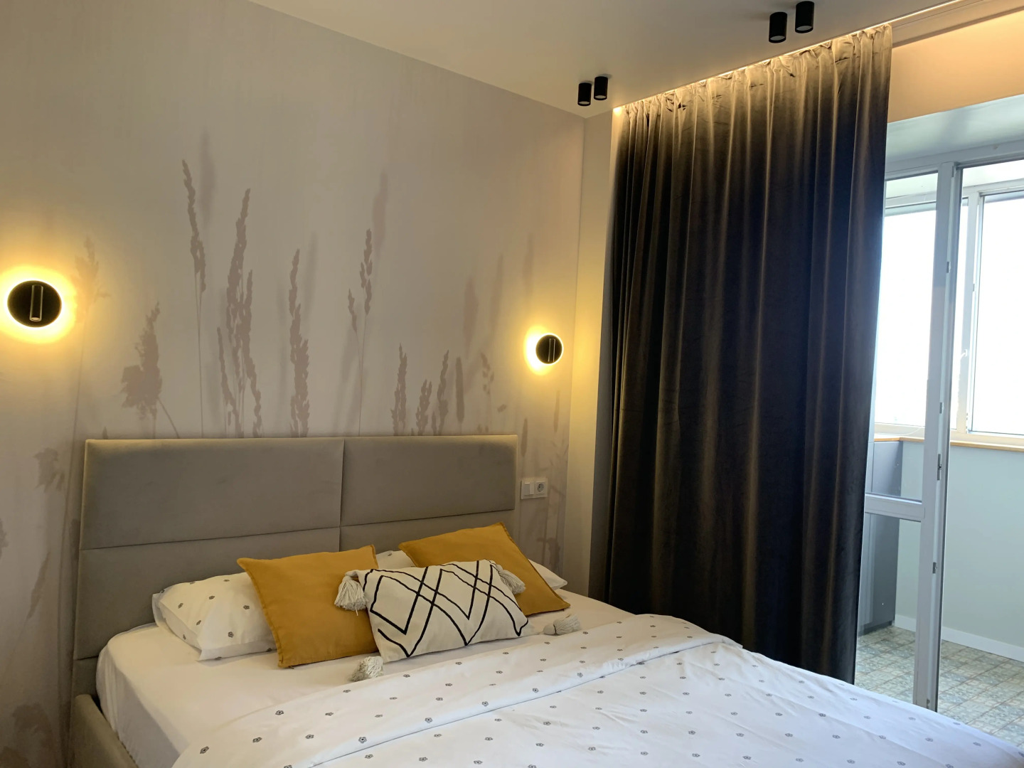 Апартаменты двухкомнатные в центре с видом комфорт и качество