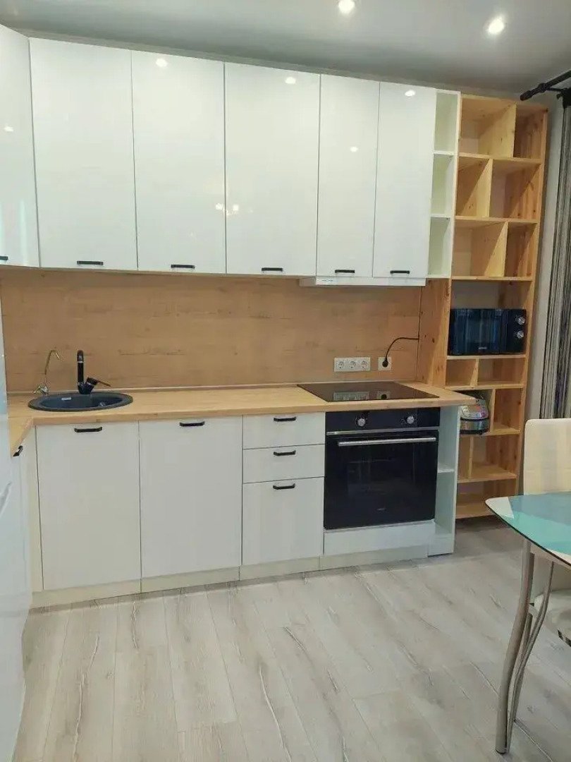 Квартира с Хорошим Ремонтом