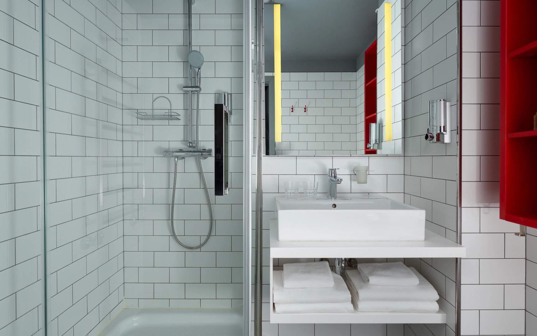 Театральная Площадь Отель