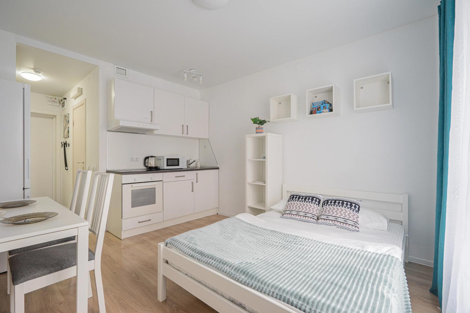 Апартаменты Уютная студия на Космонавтов