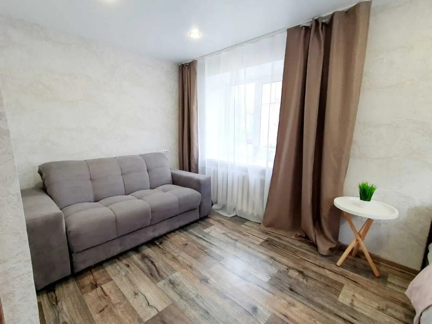 Квартира на Чапаева 27