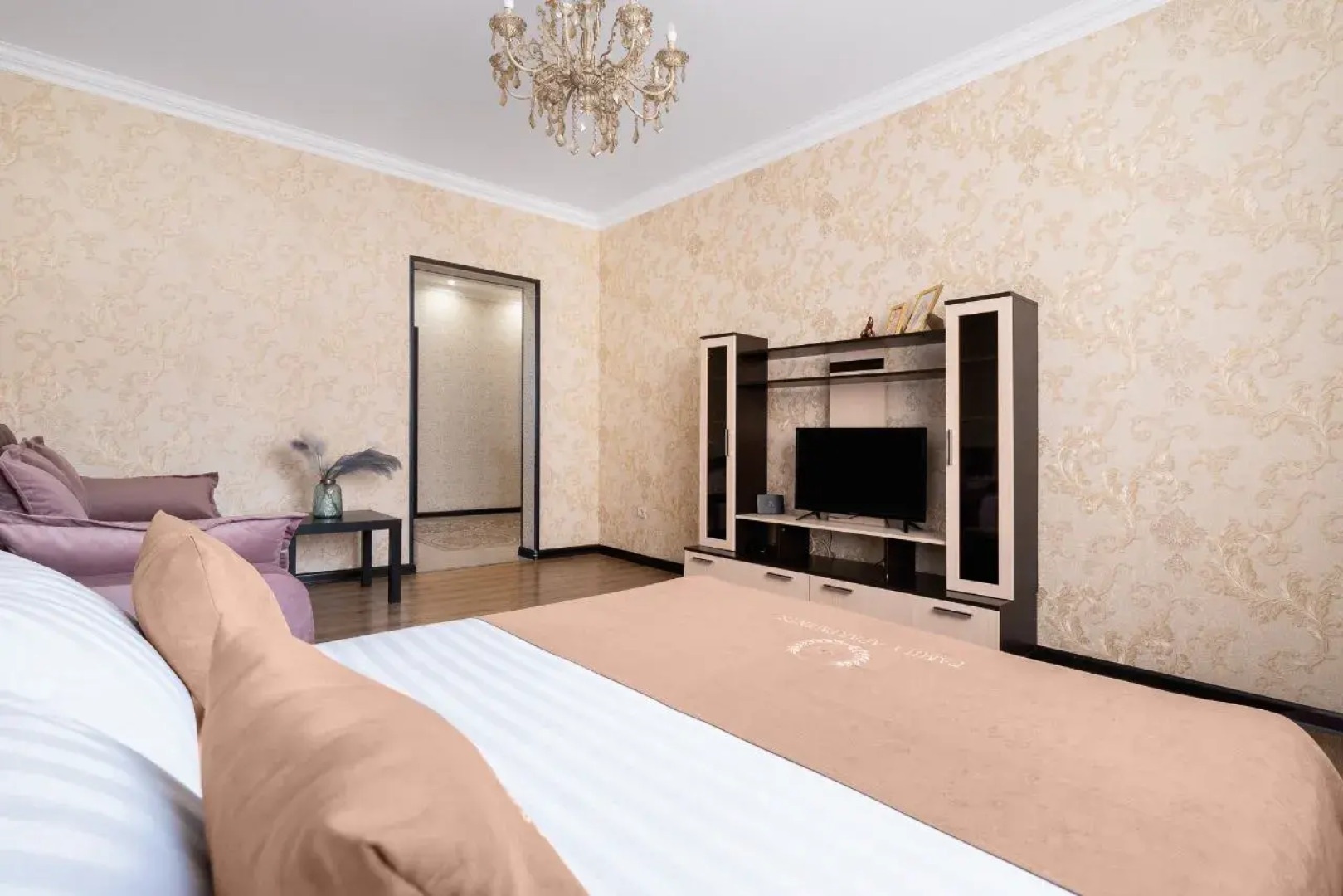 Апартаменты двухкомнатные на Жлобы