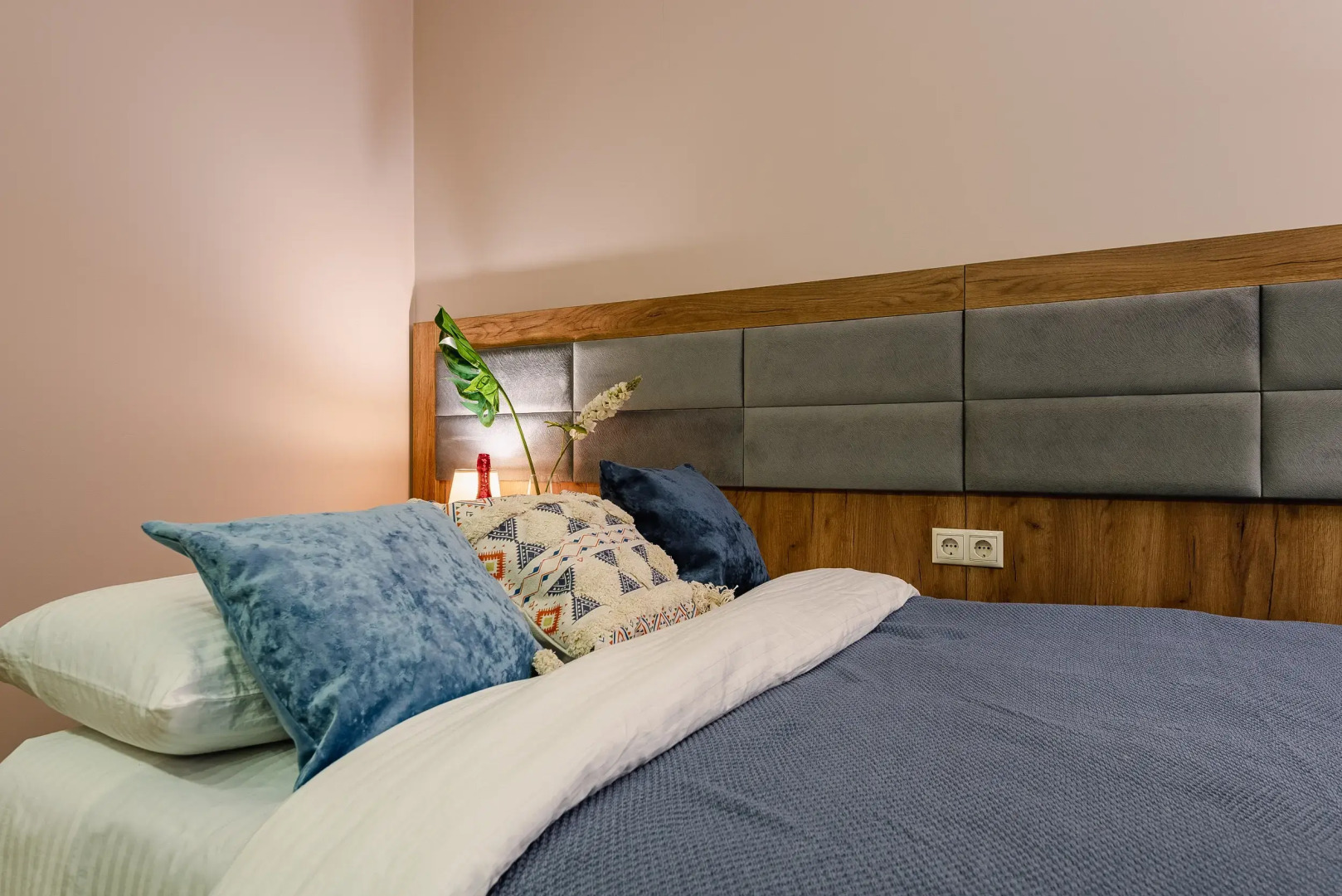 Апартаменты Студия у метро Окружная  Bon Voyage