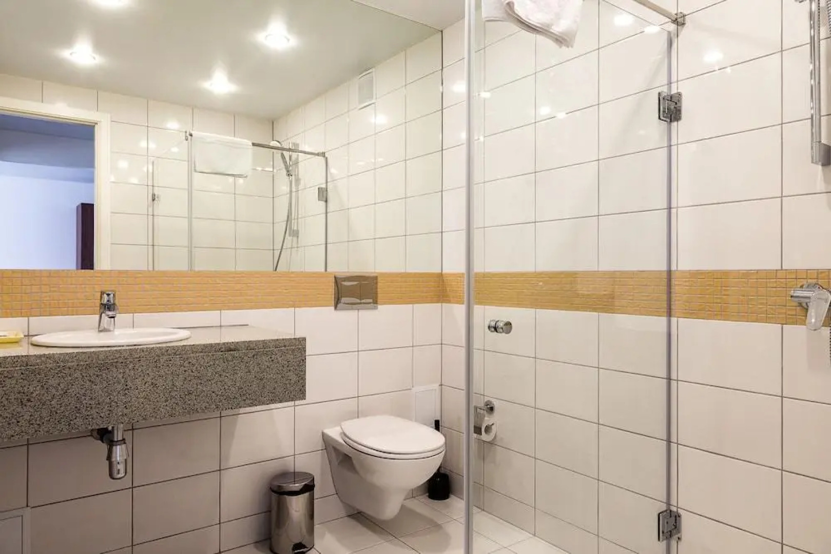 A-ОТЕЛЬ Лайнер Аэропорт Екатеринбург