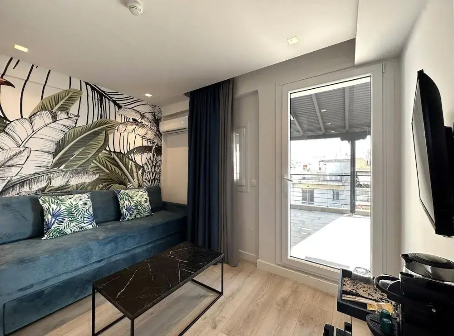 Апартаменты Urban Elephant Suites